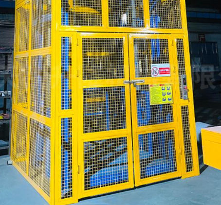 阿里货梯可以安装在室外吗